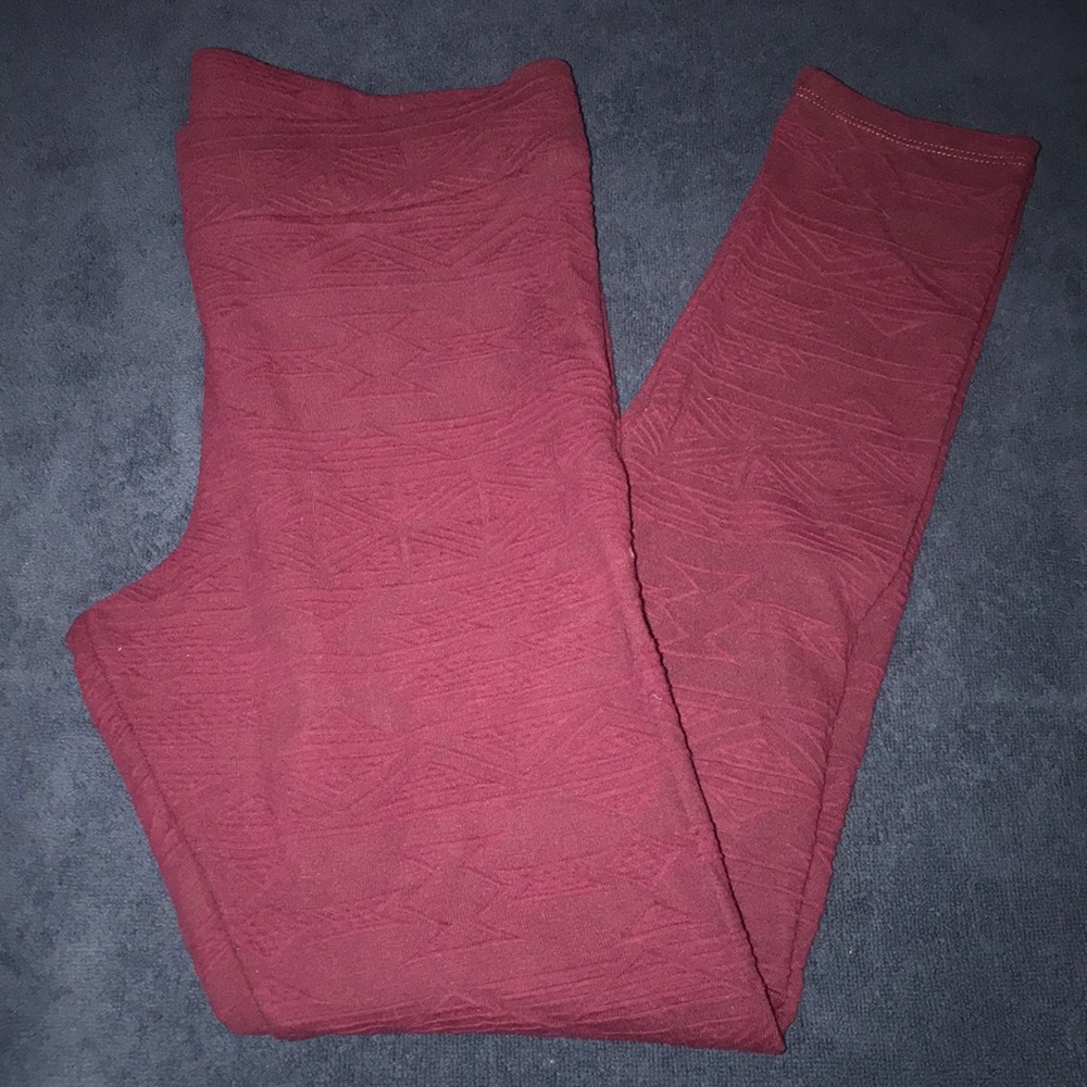 Maroon leggings